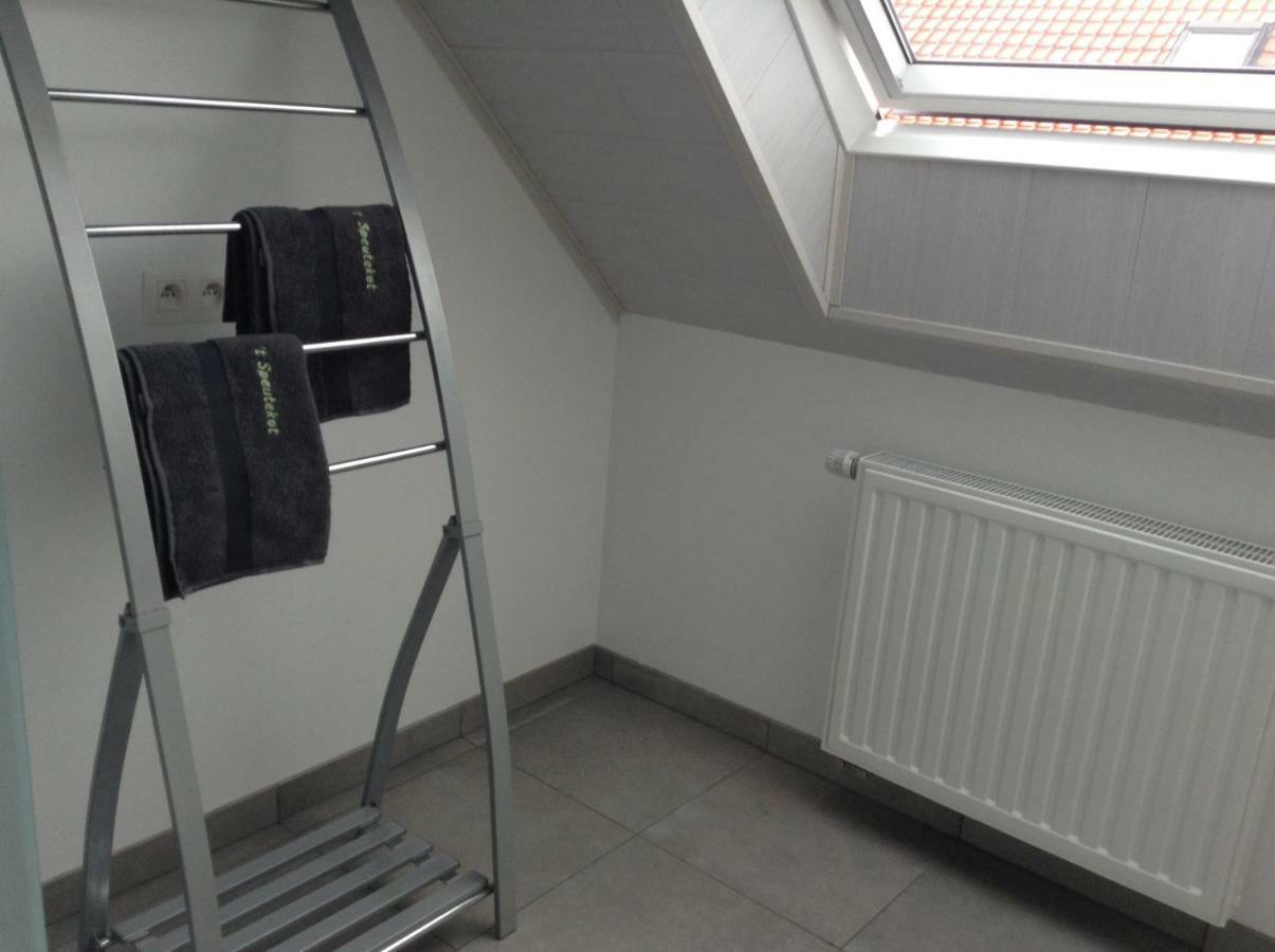 'T Speutekot Apartment Watou Luaran gambar